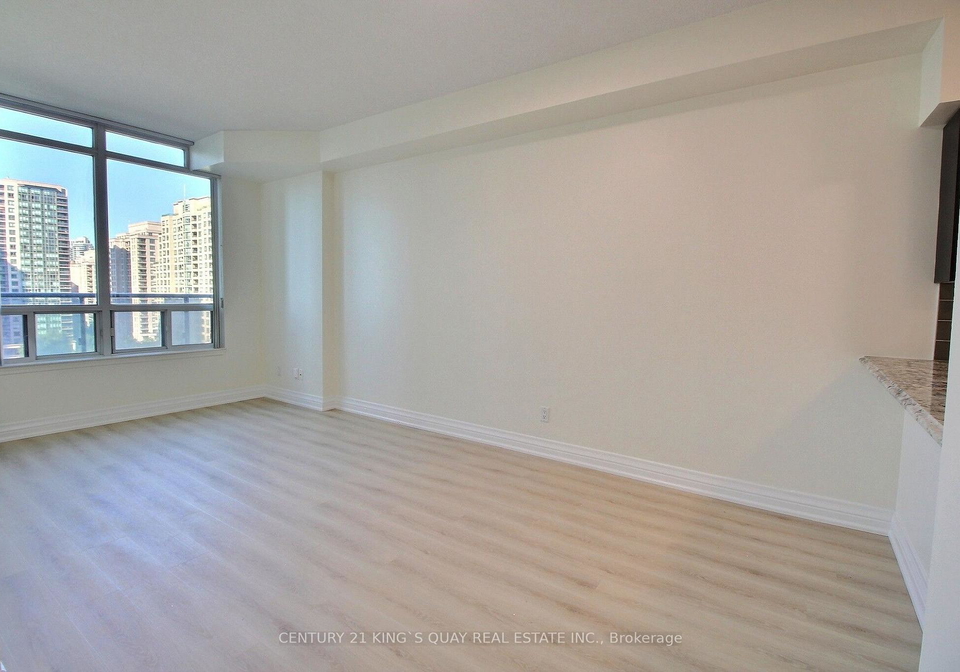 33-empress-avenue-toronto-north-york-ontario-c13829162