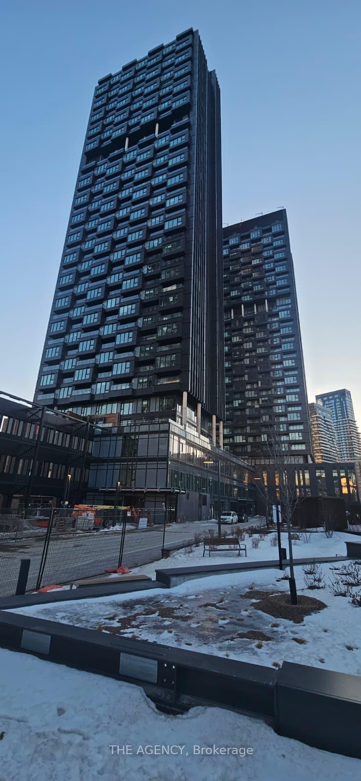 1-quarrington-lane-toronto-north-york-ontario-c13829604