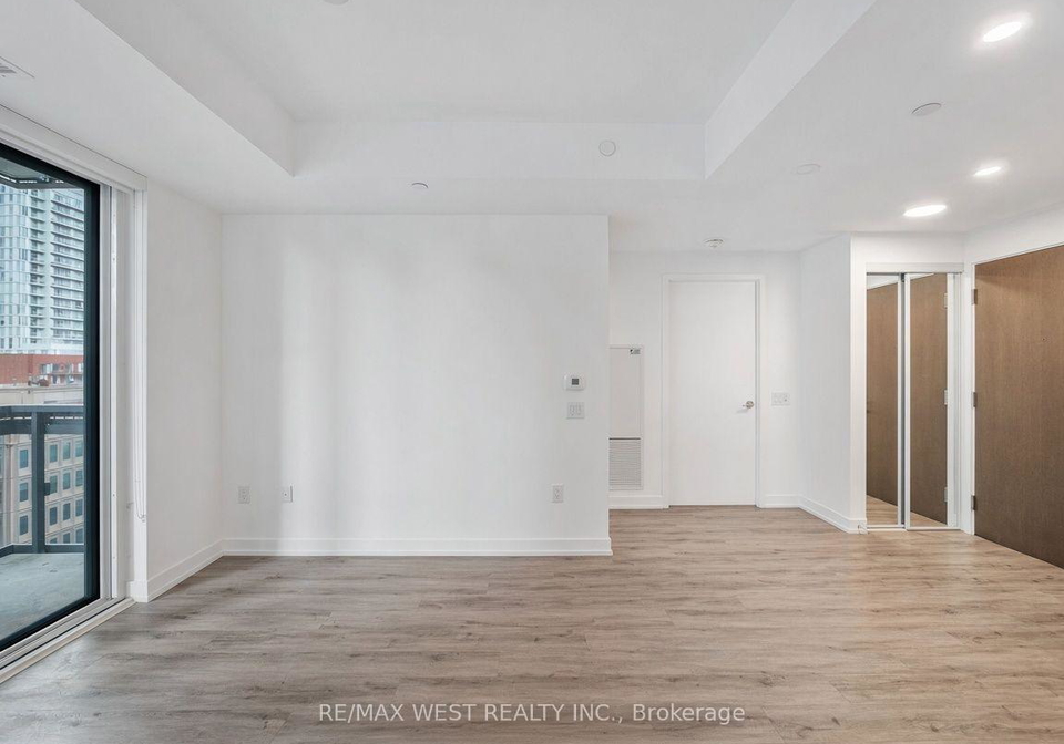 39-roehampton-avenue-toronto-toronto-ontario-c13829774