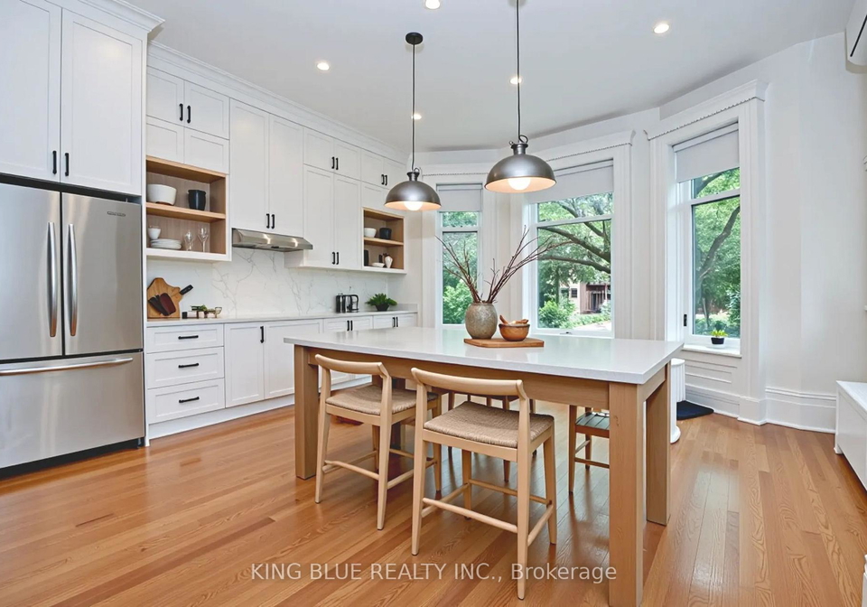 145-madison-avenue-toronto-toronto-ontario-c13829856