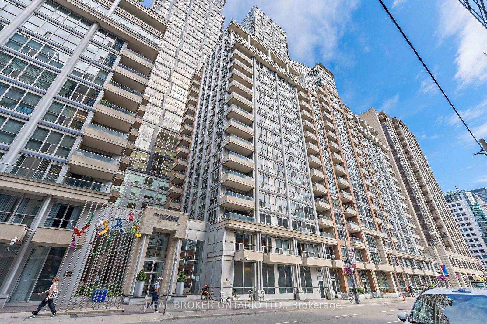 250-wellington-street-w-toronto-toronto-ontario-c13829970