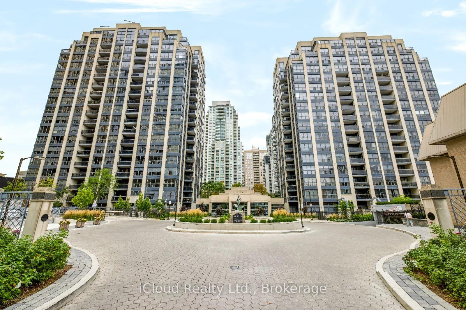 18-hollywood-avenue-toronto-north-york-ontario-c13830980