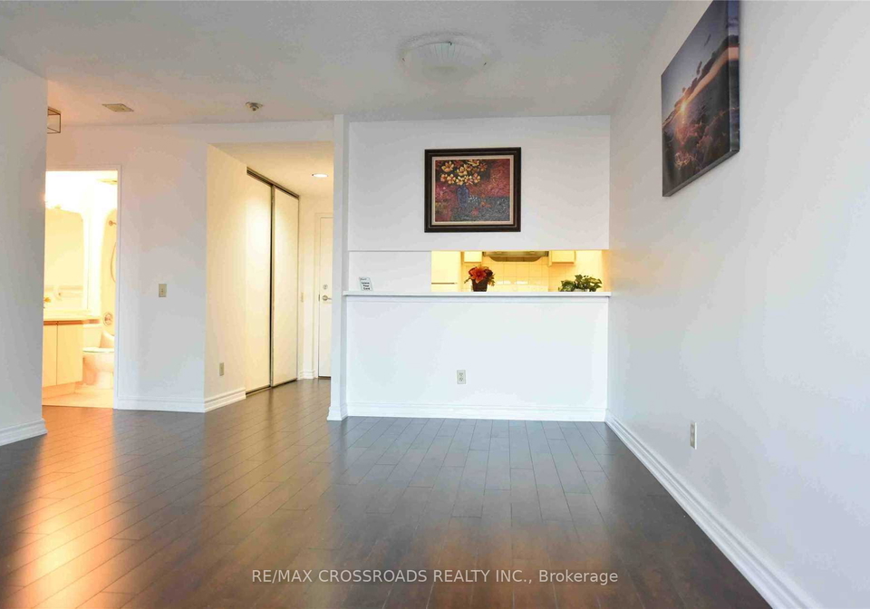 7-bishop-avenue-toronto-north-york-ontario-c13832124