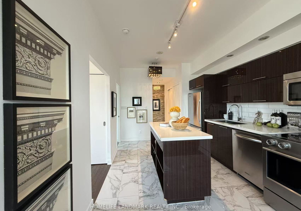 126-simcoe-street-toronto-toronto-ontario-c13832138