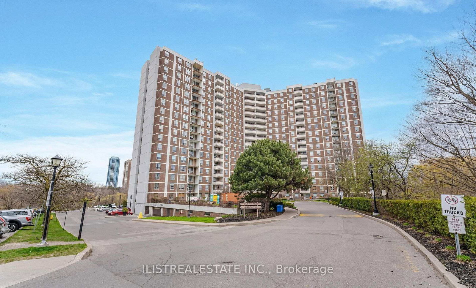 20-edgecliffe-golfway-toronto-east-york-ontario-c13832438