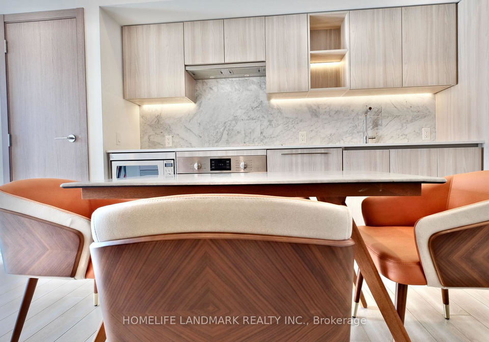 17-bathurst-street-toronto-toronto-ontario-c13832570