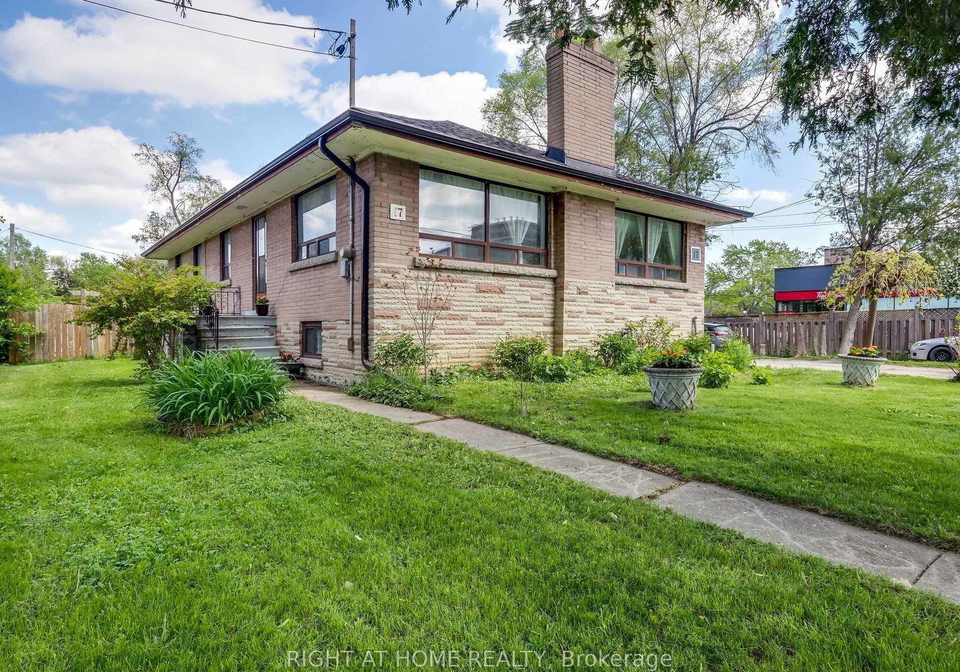 17-bryant-street-toronto-toronto-ontario-c13832620