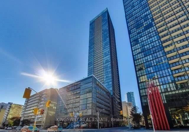 101-charles-street-e-toronto-toronto-ontario-c13832684