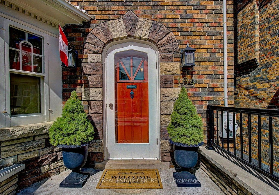 194-lawrence-avenue-e-toronto-toronto-ontario-c13833130