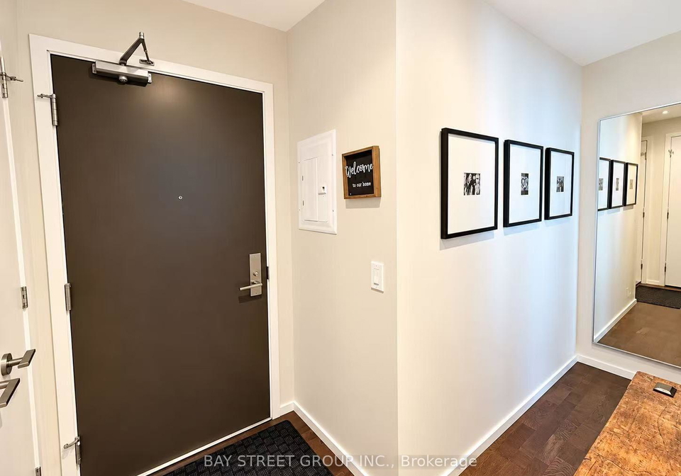 101-charles-street-e-toronto-toronto-ontario-c13833412