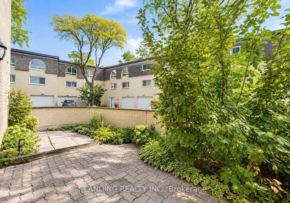 105-courville-coachway-toronto-north-york-ontario-c13833414