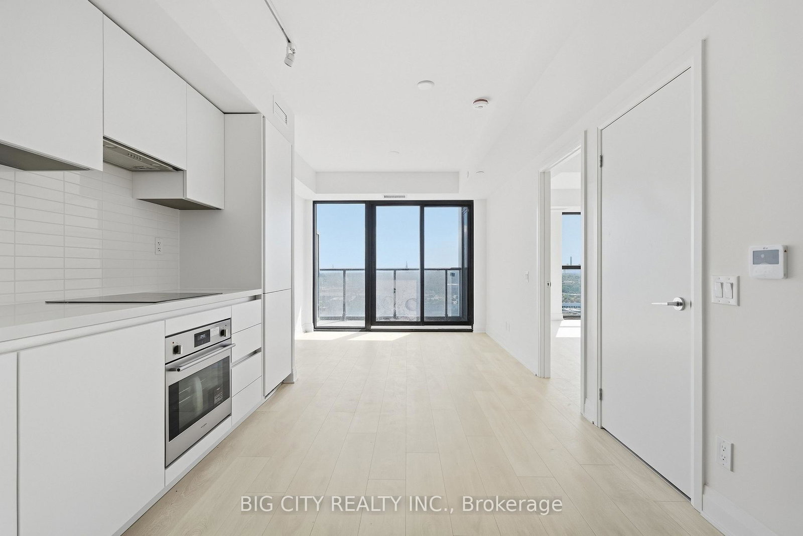 25-frederick-todd-way-toronto-east-york-ontario-c13833524
