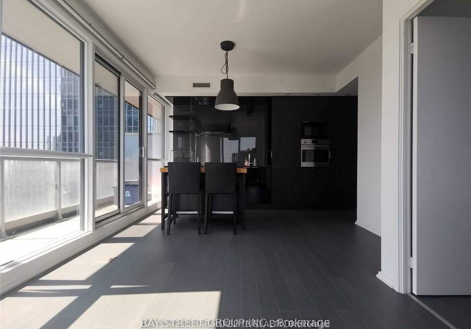 70-temperance-street-toronto-toronto-ontario-c13834018