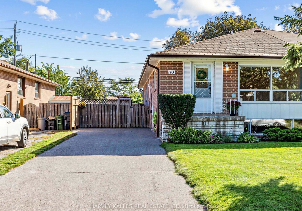 70-pintail-crescent-toronto-north-york-ontario-c13834054