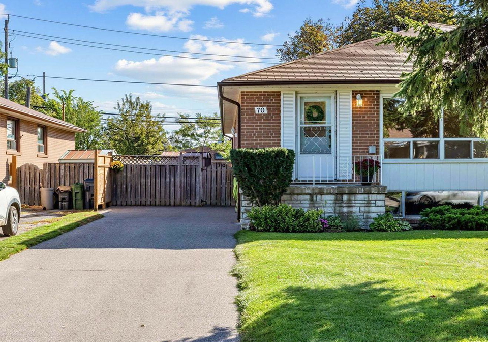 70-pintail-crescent-toronto-north-york-ontario-c13834054