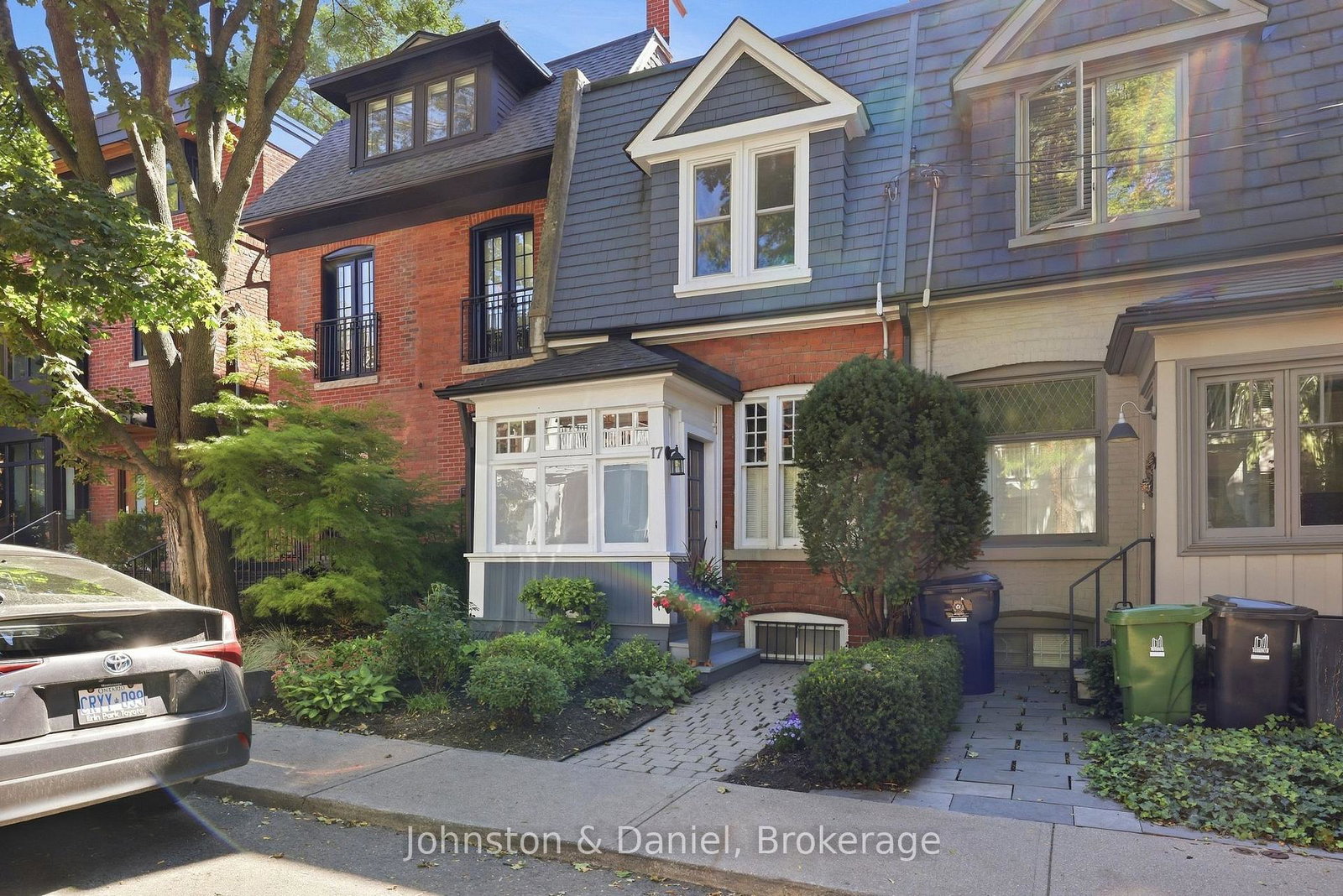 17-gibson-avenue-toronto-toronto-ontario-c13834068