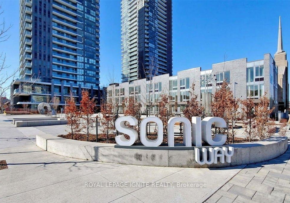6-sonic-way-toronto-east-york-ontario-c13834532