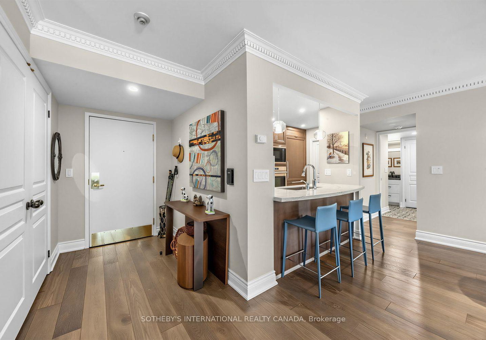 1-balmoral-avenue-toronto-toronto-ontario-c13836090