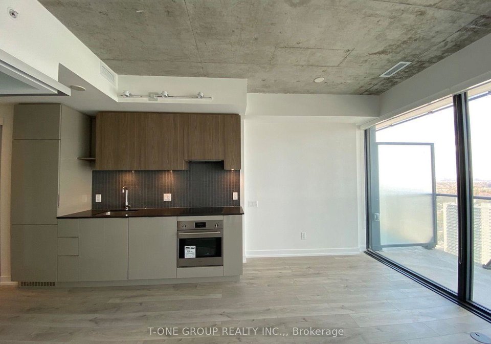 161-roehampton-avenue-toronto-toronto-ontario-c13836252