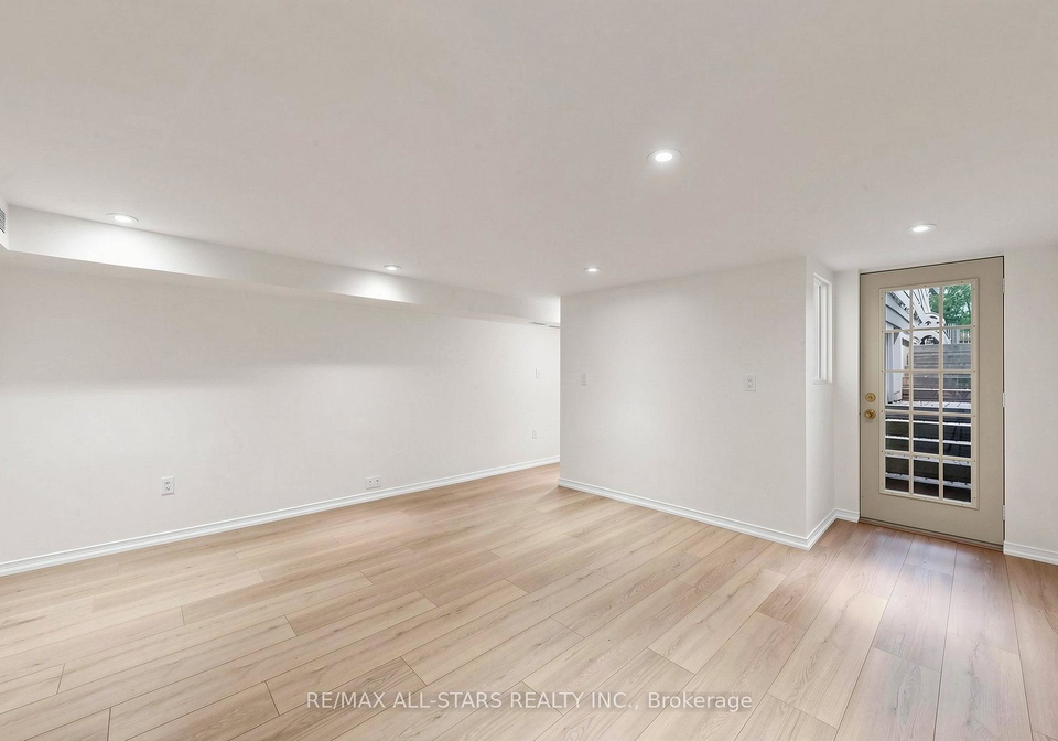 68-macpherson-avenue-toronto-toronto-ontario-c13836378