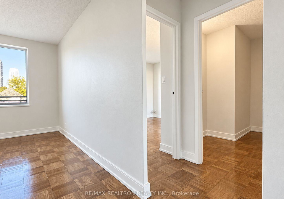 990-avenue-road-toronto-toronto-ontario-c13836568