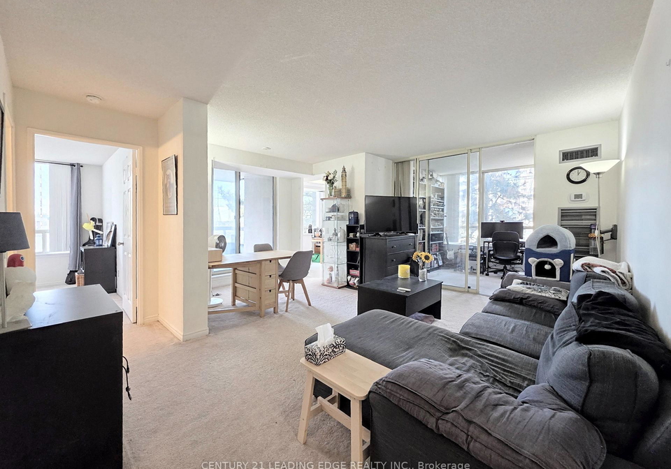7-bishop-avenue-toronto-north-york-ontario-c13837204