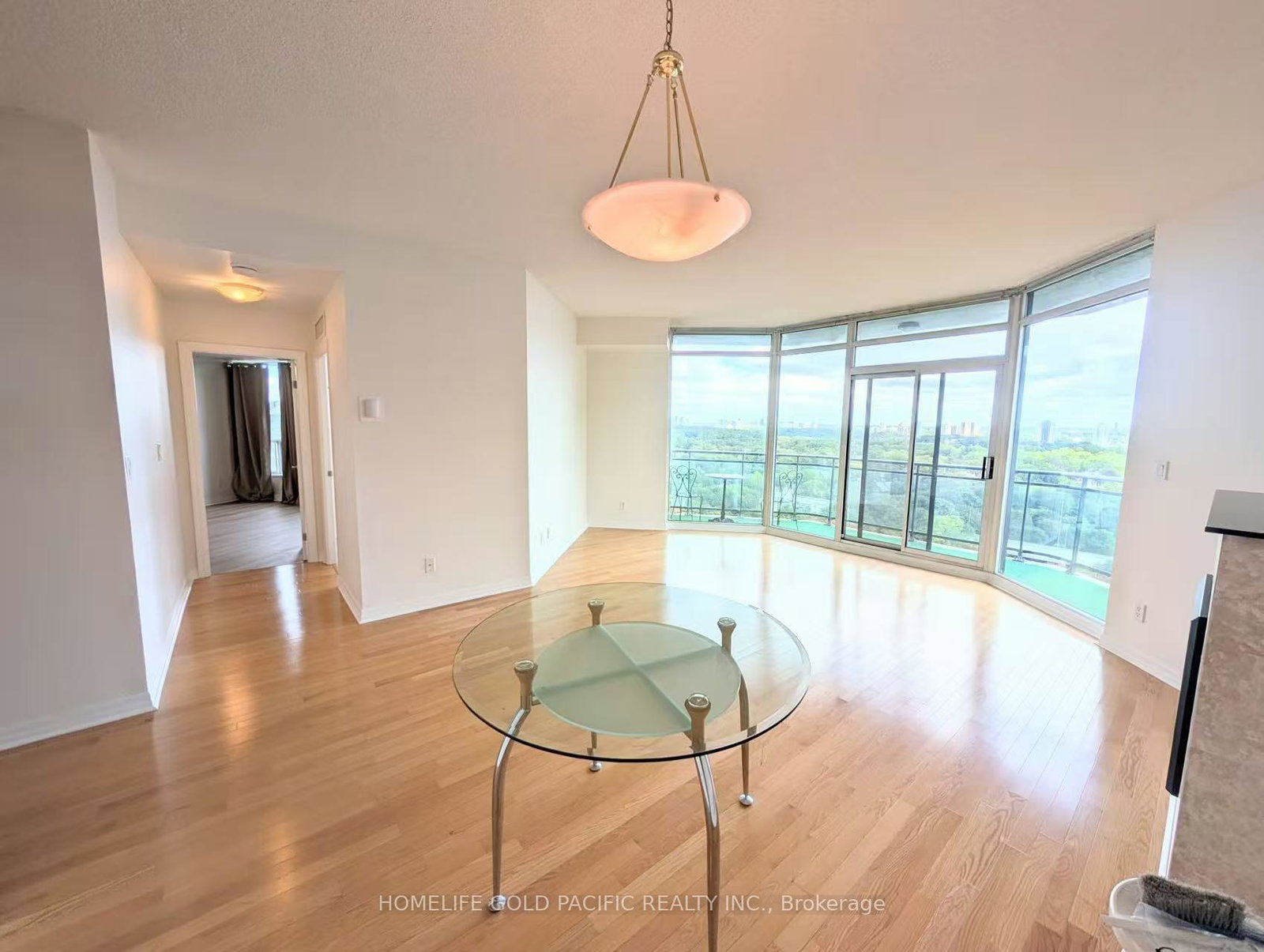300-bloor-street-e-toronto-toronto-ontario-c13837248