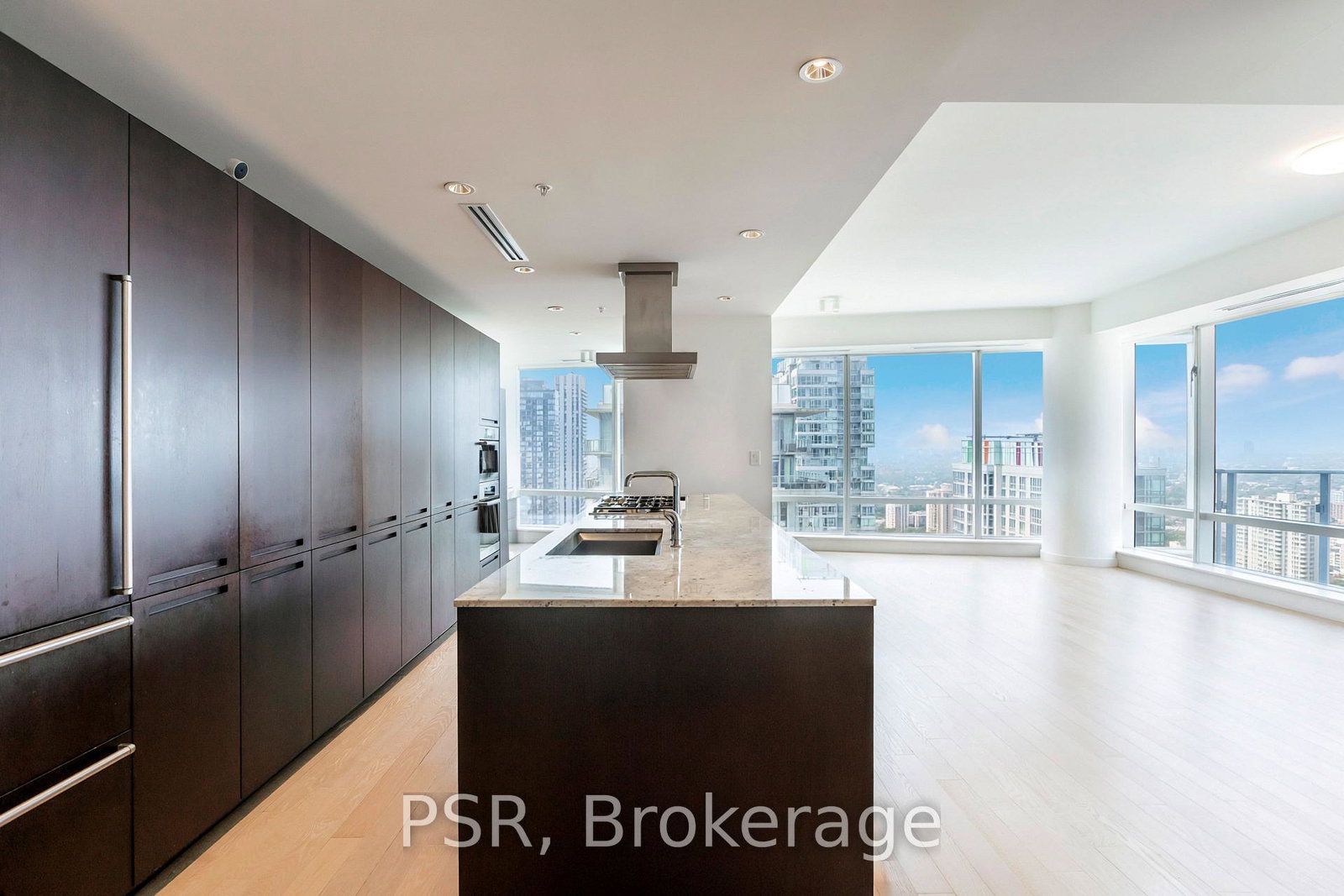 180-university-avenue-toronto-toronto-ontario-c13837268