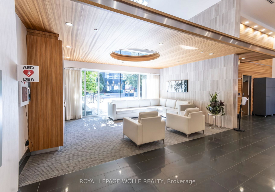 555-wilson-avenue-toronto-toronto-ontario-c13837372