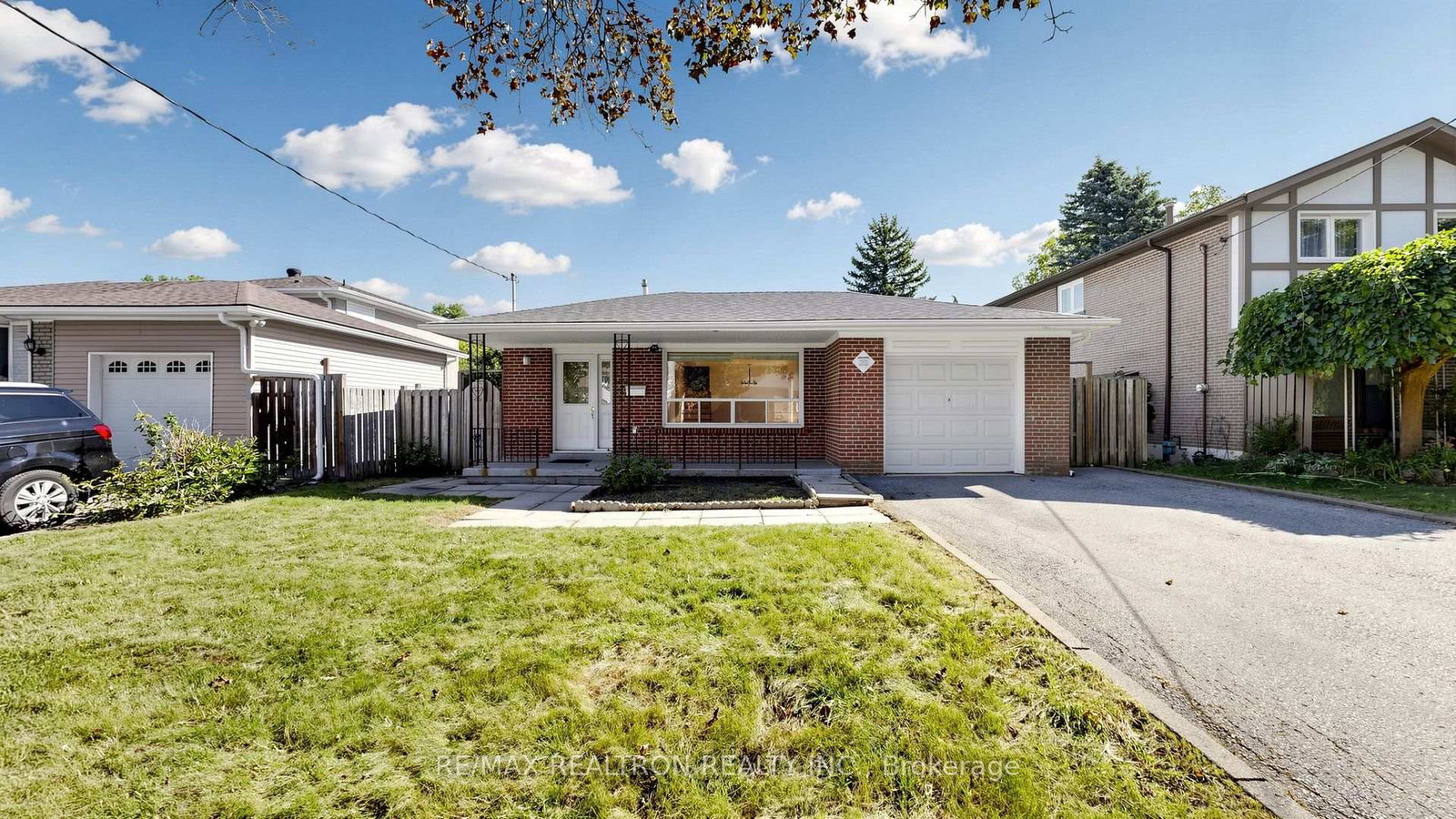 23-lesgay-crescent-toronto-north-york-ontario-c13837480