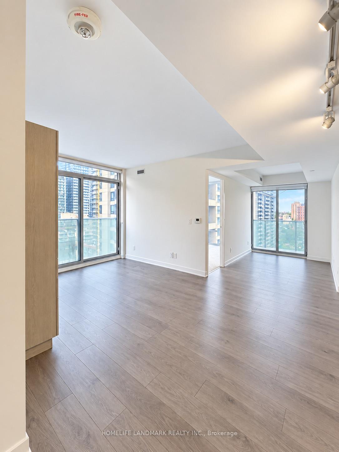 501-yonge-street-toronto-toronto-ontario-c13837530