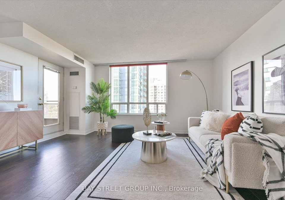 260-doris-avenue-toronto-north-york-ontario-c13837638