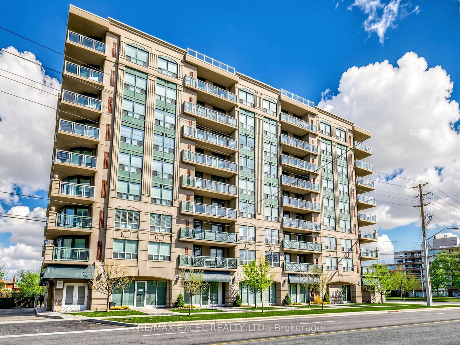 920-sheppard-avenue-w-toronto-toronto-ontario-c13837854