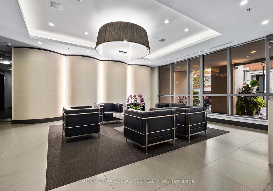 377-madison-avenue-toronto-toronto-ontario-c13838604