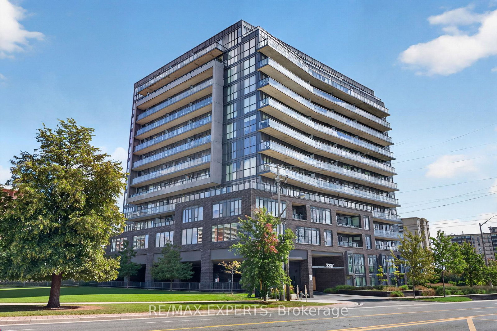 3237-bayview-avenue-toronto-north-york-ontario-c13838792