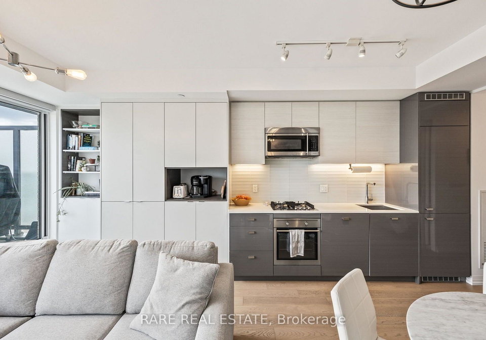 835-st-clair-avenue-w-toronto-toronto-ontario-c13838990