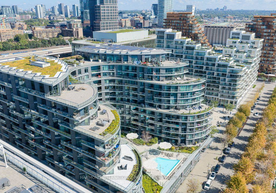 1-edgewater-drive-toronto-toronto-ontario-c13839860