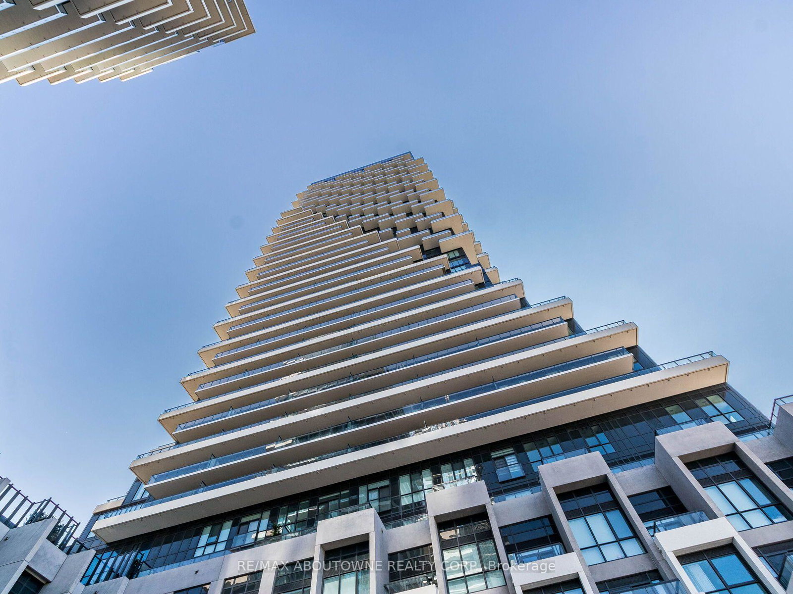 30-inn-on-the-park-drive-toronto-north-york-ontario-c13840760