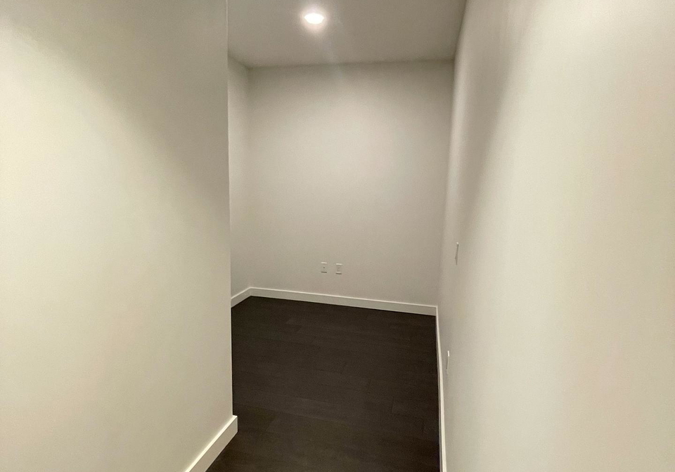 85-mcmahon-drive-toronto-north-york-ontario-c13840880