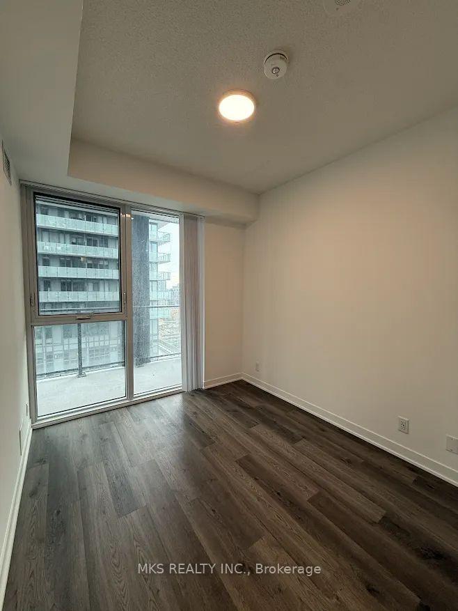 180-front-street-toronto-toronto-ontario-c13840978