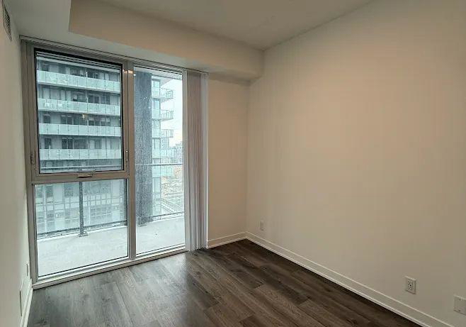 180-front-street-toronto-toronto-ontario-c13840978