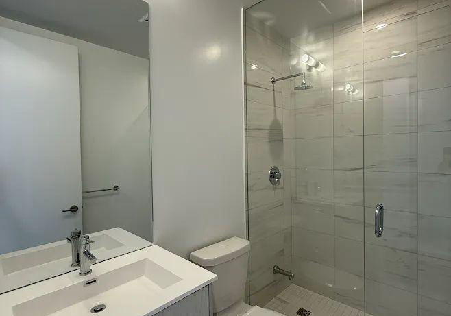 180-front-street-toronto-toronto-ontario-c13840988
