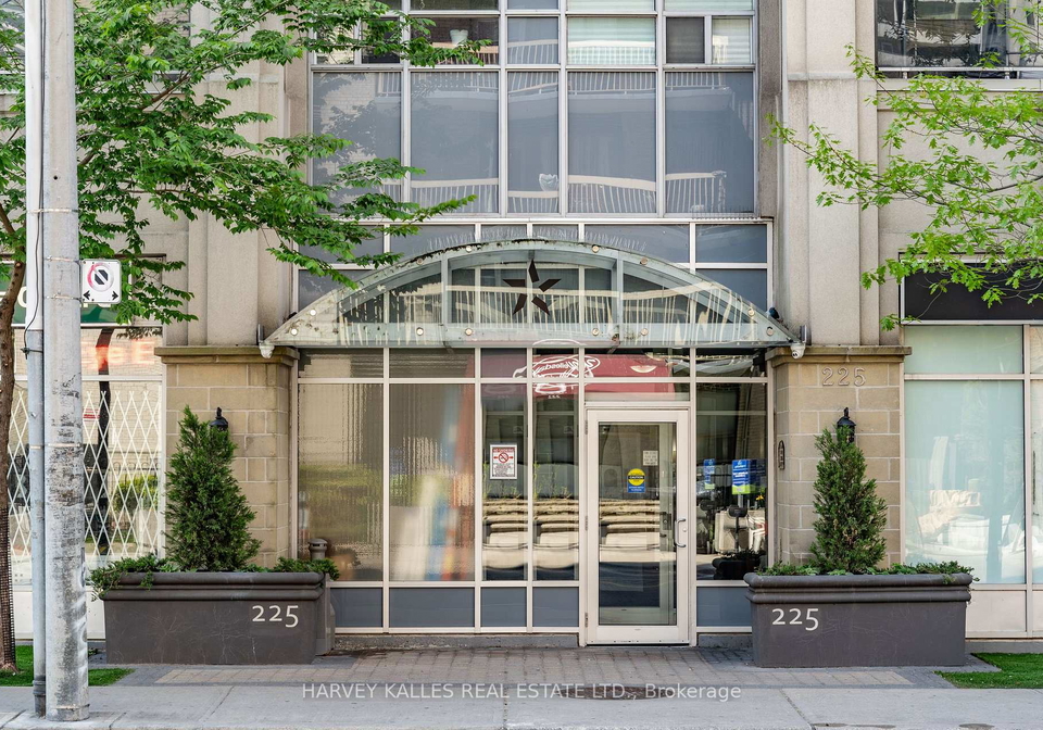 225-wellesley-street-e-toronto-toronto-ontario-c13841274