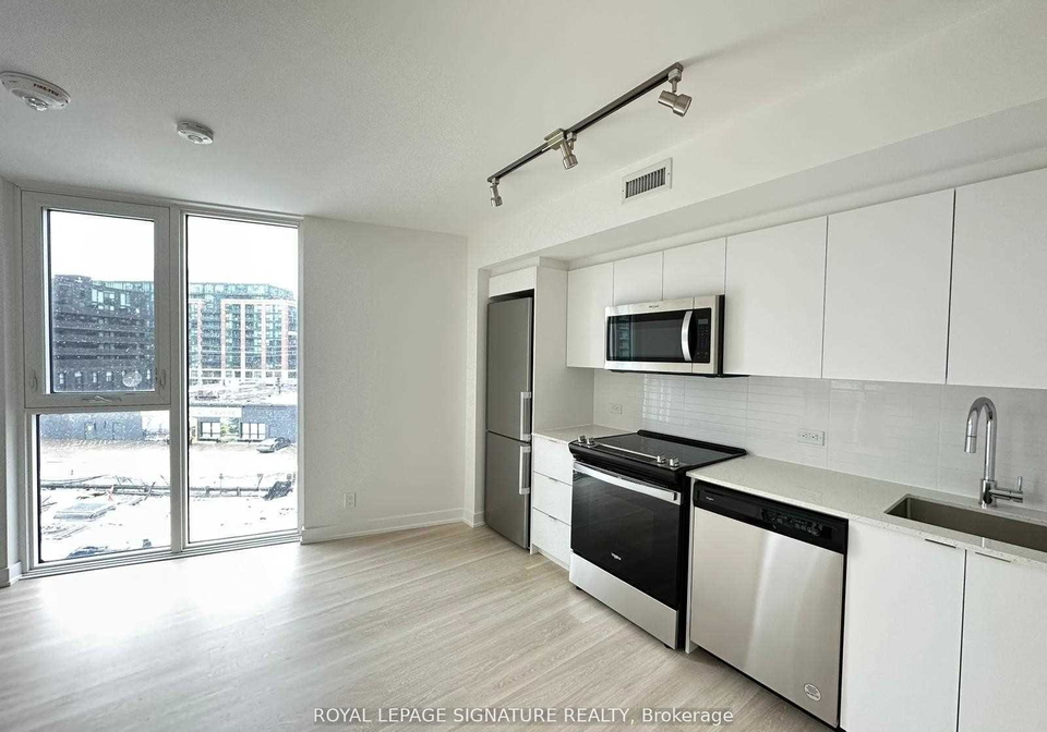30-tretti-way-toronto-toronto-ontario-c13841426