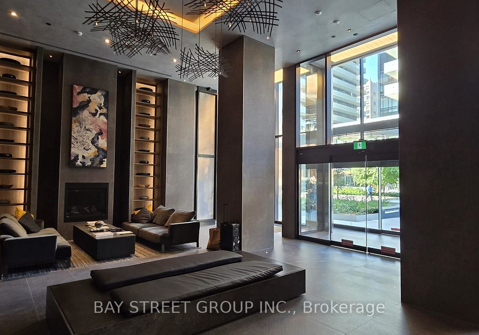 55-charles-street-e-toronto-toronto-ontario-c13841606