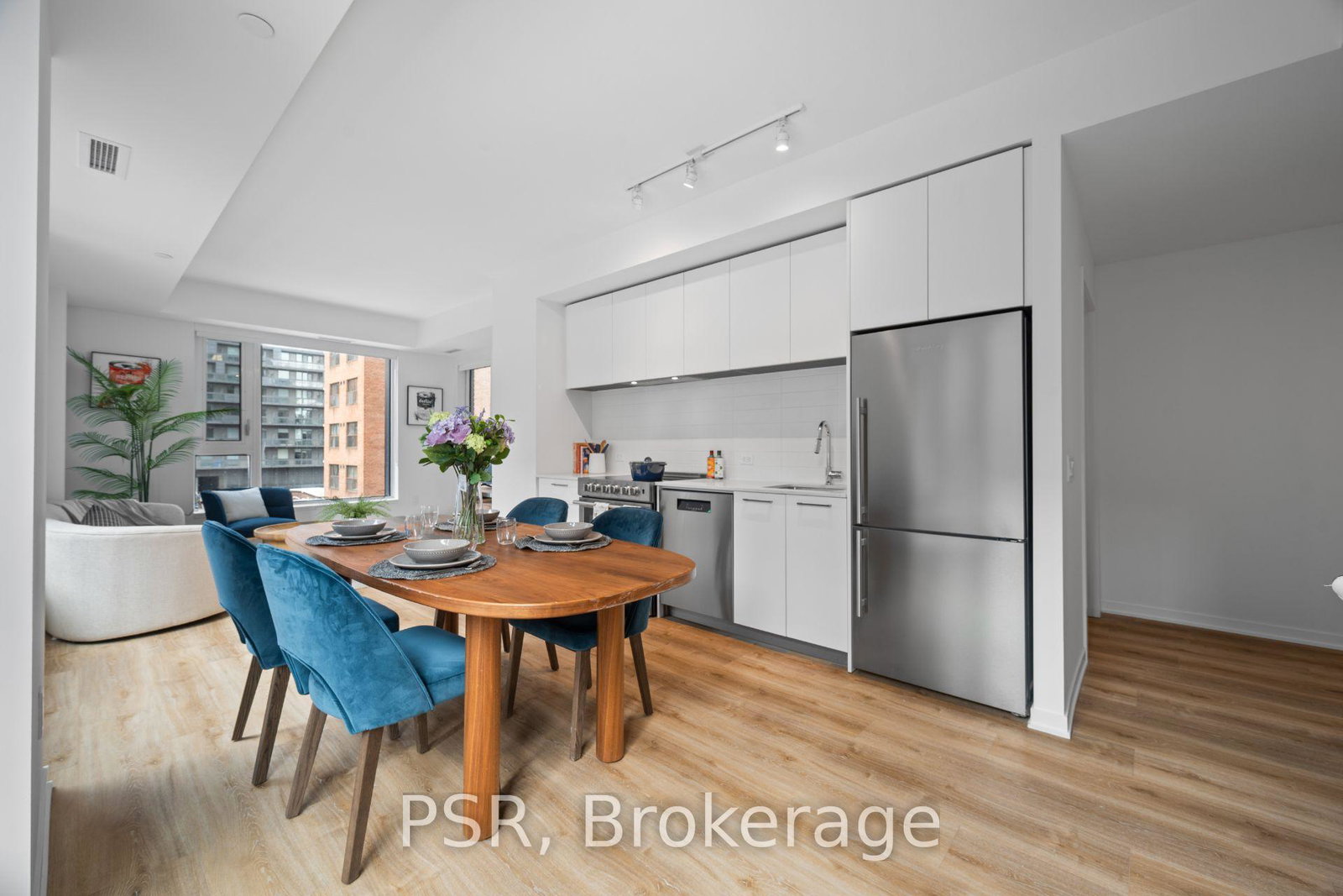 101-roehampton-avenue-toronto-toronto-ontario-c13841638