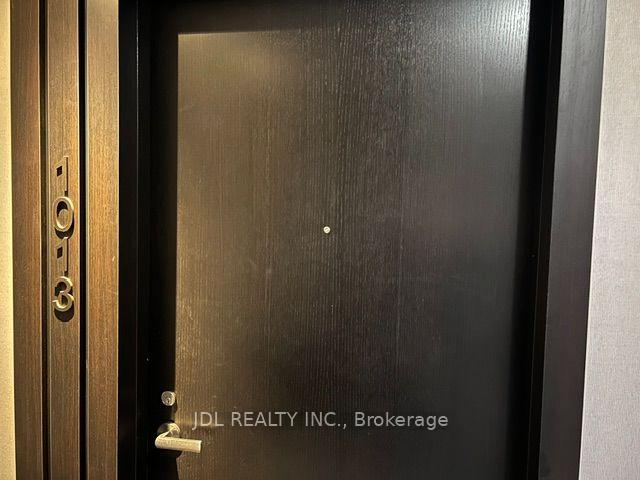 501-yonge-street-toronto-toronto-ontario-c13841858