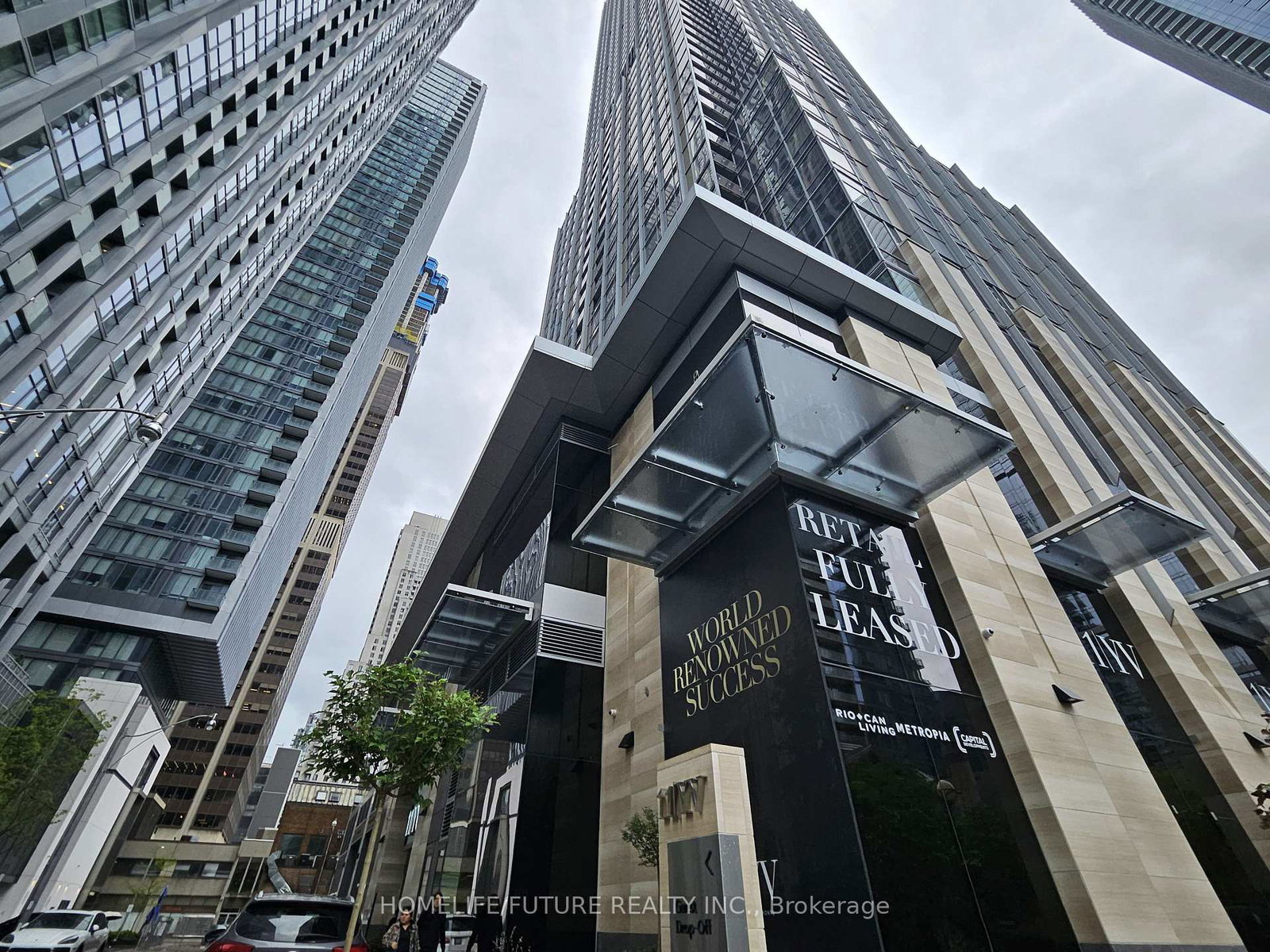 11-yorkville-avenue-toronto-toronto-ontario-c13841902
