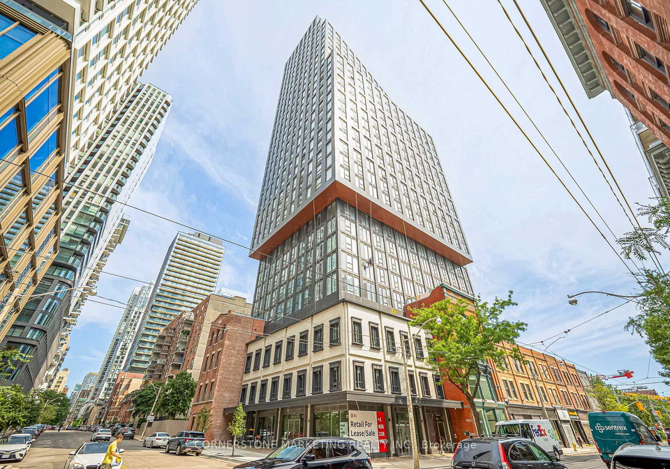 100-queen-street-e-toronto-toronto-ontario-c13842700