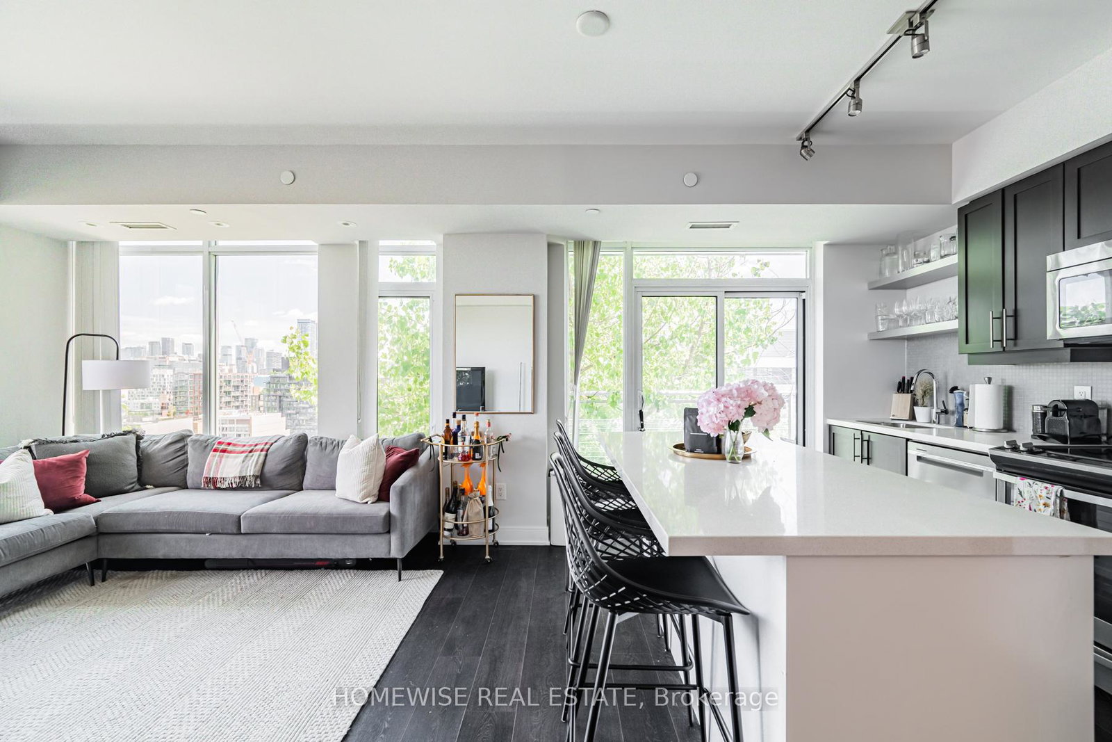 525-adelaide-street-w-toronto-toronto-ontario-c13842790